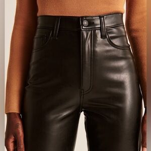 Abercrombie & Fitch Black Ankle Straight High Rise Pants